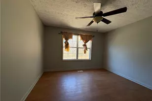 571 Ishman Ballard Rd, Newnan, GA 30263 - Photo 16