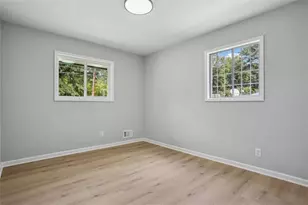 1349 Heather Cir, Riverdale, GA 30296 - Photo 10