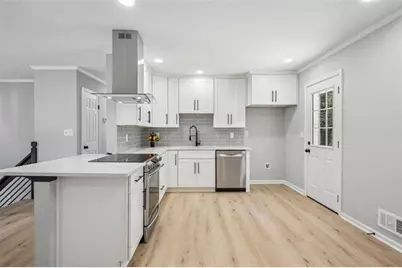 1349 Heather Circle, Riverdale, GA 30296 - Photo 8