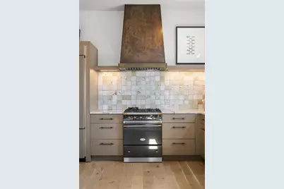 2053 Manchester Street NE, Atlanta, GA 30324 - Photo 6