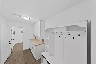 1916 Spencer Oaks Ln, Lithonia, GA 30058 - Photo 14