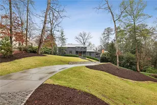 3195 Habersham Rd NW, Atlanta, GA 30305 - Photo 10