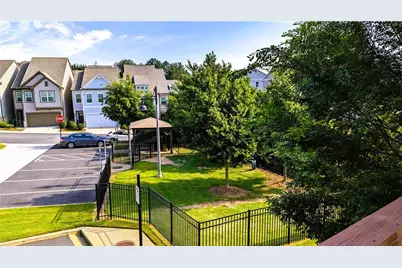 301 Hayden Circle, Woodstock, GA 30189 - Photo 14