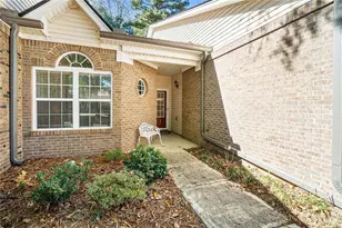 3233 Abbott Dr SW, Powder Springs, GA 30127 - Photo 2