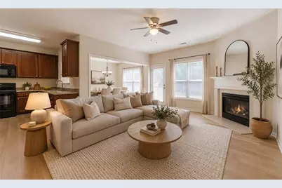 1212 Mistyhaynes Way, Grayson, GA 30017 - Photo 2