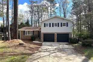 2972 Pathview Ln, Marietta, GA 30062 - Photo 2
