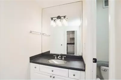 2479 Peachtree Road NE #611, Atlanta, GA 30305 - Photo 12