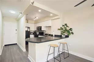 2479 Peachtree Rd NE, Atlanta, GA 30305 - Photo 4