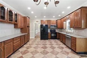 708 Robert Way, Powder Springs, GA 30127 - Photo 16