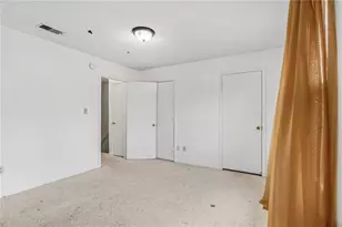 2060 Kings Gate Circle, Snellville, GA 30078 - Photo 16