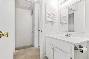 2060 Kings Gate Circle, Snellville, GA 30078 - Photo 4