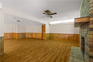 1055 Hunterhill Dr, Roswell, GA 30075 - Photo 54