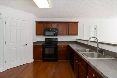 10224 Hemlock Way, Jonesboro, GA 30238 - Photo 16