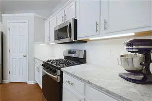 2198 Alnwick Dr, Duluth, GA 30096 - Photo 10