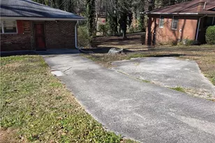 481 Peyton Rd, Atlanta, GA 30311 - Photo 2