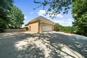 5739 Ridgewater Cir, Gainesville, GA 30506 - Photo 10