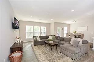 449 Timberleaf Rd, Canton, GA 30115 - Photo 2