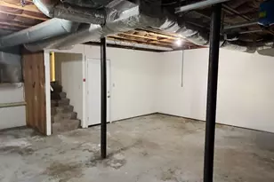 136 Creekview Dr, Woodstock, GA 30188 - Photo 14