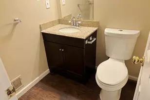 136 Creekview Dr, Woodstock, GA 30188 - Photo 8