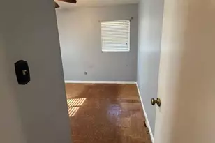 514 Clara Dr, Riverdale, GA 30274 - Photo 8