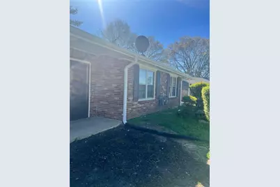 1152 Pinedale Circle NW, Conyers, GA 30012 - Photo 6