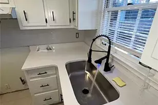 1152 Pinedale Cir NW, Conyers, GA 30012 - Photo 10