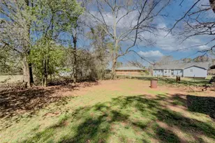324 E Broad Street E, Winder, GA 30680 - Photo 26