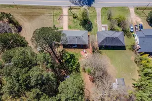 324 E Broad Street E, Winder, GA 30680 - Photo 32