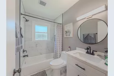 324 E Broad Street E, Winder, GA 30680 - Photo 4