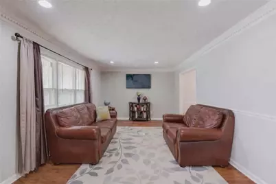 564 Allana Court, Stone Mountain, GA 30087 - Photo 6