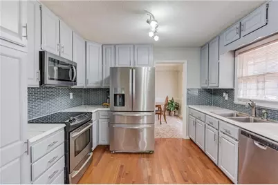 564 Allana Court, Stone Mountain, GA 30087 - Photo 12