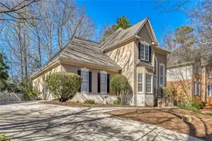 1111 Lake Washington Dr, Lawrenceville, GA 30043 - Photo 4