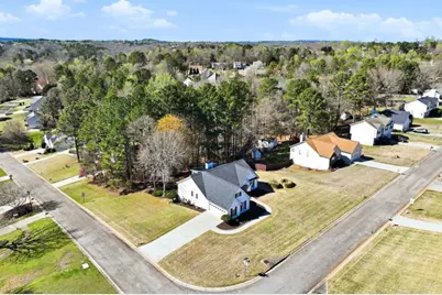 5551 Chestnut Creek Lane, Flowery Branch, GA 30542 - Photo 10