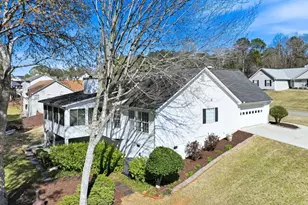 5551 Chestnut Creek Ln, Flowery Branch, GA 30542 - Photo 12