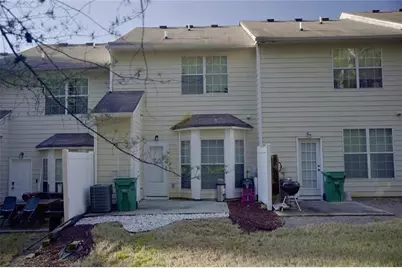 2804 Parkway Cove, Lithonia, GA 30058 - Photo 2