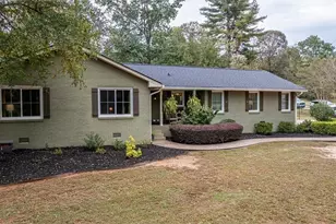 1091 Barber Creek Dr, Watkinsville, GA 30677 - Photo 2