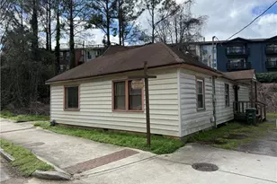 353 Campbell Hill St NW, Marietta, GA 30060 - Photo 1