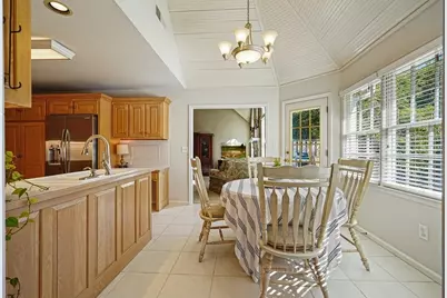 2564 Chestea Drive NE, Marietta, GA 30066 - Photo 18