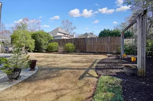 2564 Chestea Dr NE, Marietta, GA 30066 - Photo 52