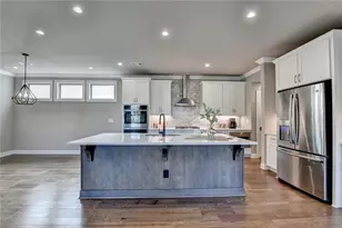 610 Central Park Ovlk, Alpharetta, GA 30004 - Photo 26