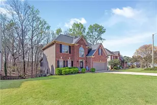 4135 Dream Catcher Dr, Woodstock, GA 30189 - Photo 2