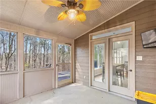 4135 Dream Catcher Dr, Woodstock, GA 30189 - Photo 12