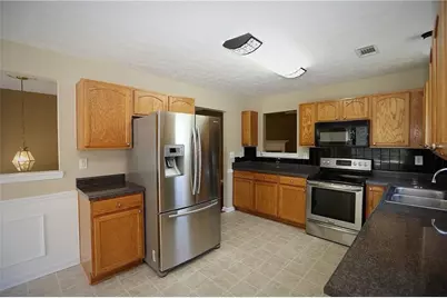 1435 Stephens Pond View, Loganville, GA 30052 - Photo 2