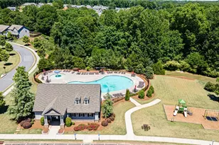 500 Brighton Park Cir, Hoschton, GA 30548 - Photo 18