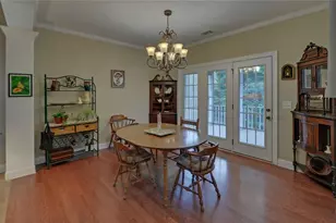 926 Brenau Point Dr, Gainesville, GA 30501 - Photo 10