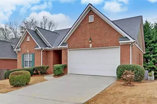 926 Brenau Point Dr, Gainesville, GA 30501 - Photo 2