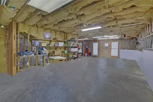 926 Brenau Point Dr, Gainesville, GA 30501 - Photo 34