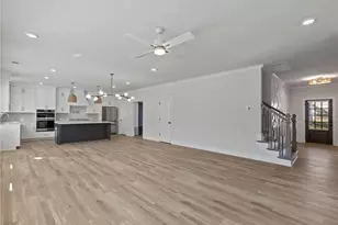 4386 Hosch Reserve Ct, Buford, GA 30519 - Photo 8