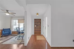 1206 Defoor Ct NW, Atlanta, GA 30318 - Photo 4