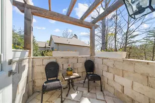 9230 Four Mile Creek Rd, Gainesville, GA 30506 - Photo 32